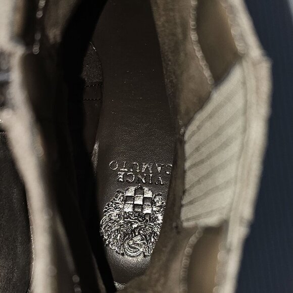 NEW Vince Camuto Neframes Ankle Boot Womens 9.5 Dark Taupe Suede Chunky Platform - Picture 11 of 14